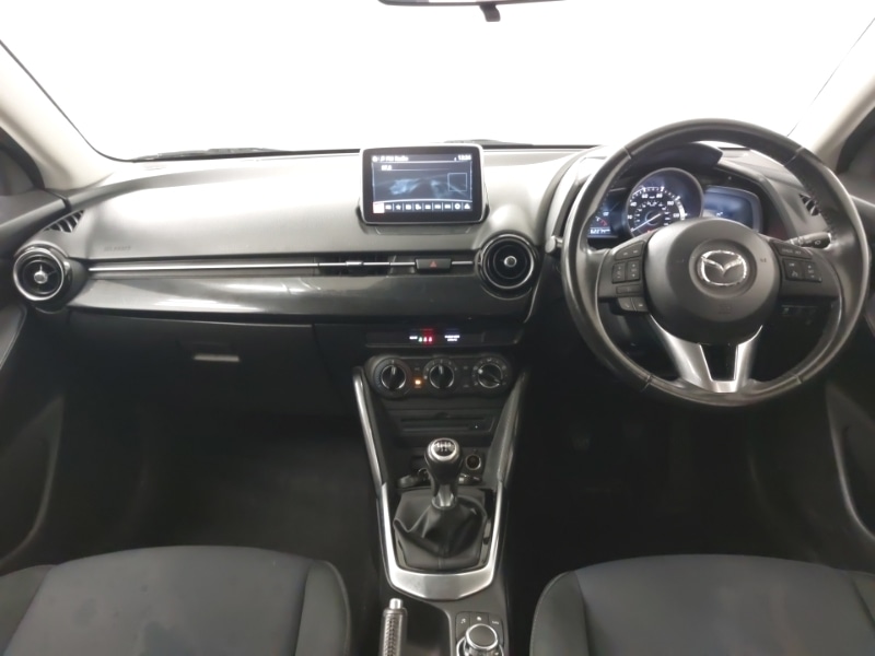 Used Mazda Mazda2 2015 for sale - 76589334: Photo 2