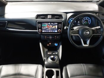 Used Nissan Leaf 2022 for sale - 77284376: Photo