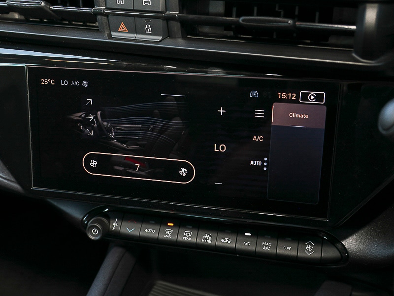 Used Alfa Romeo Junior 2025 for sale - 78147416: Photo 12