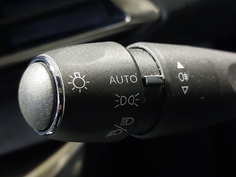 Used Peugeot 3008 2023 for sale - 77419112: Photo 17