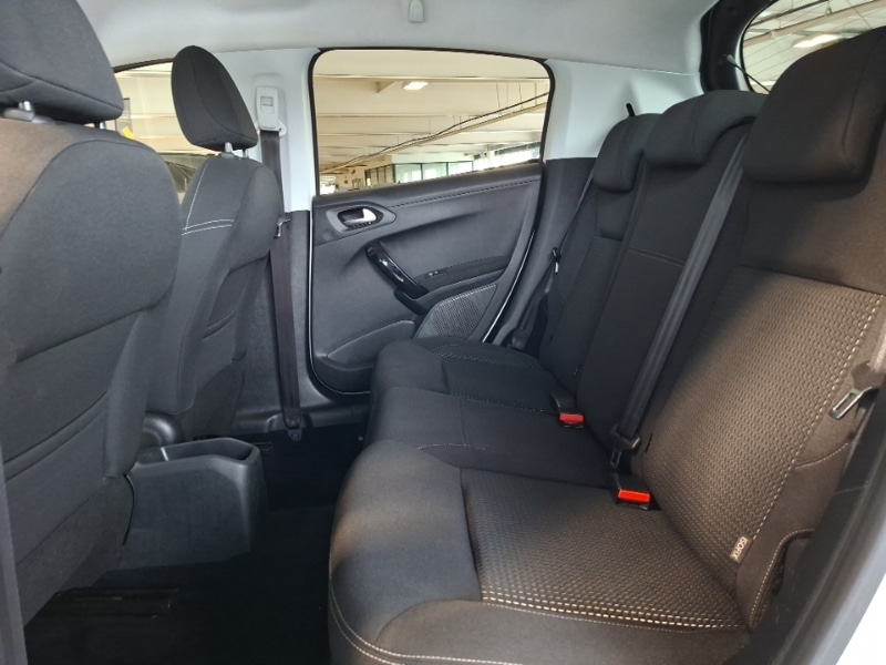 Used Peugeot 208 2018 for sale - 78033076: Photo 6