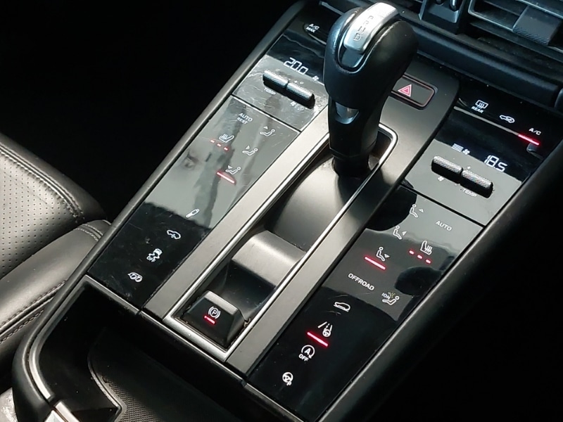 Used Porsche Macan 2023 for sale - 76053521: Photo 13