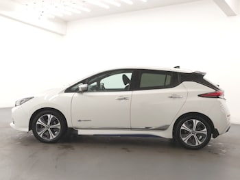 Used Nissan Leaf 2018 for sale - 77380079: Photo