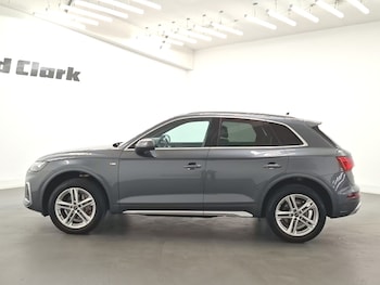 Used Audi Q5 2023 for sale - 79407036: Photo