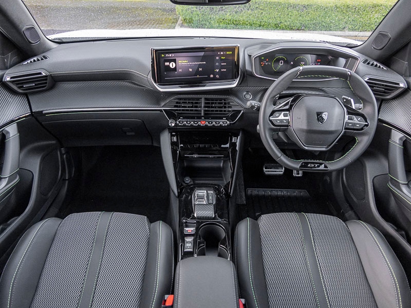 Used Peugeot 2008 2025 for sale - 76358811: Photo 2