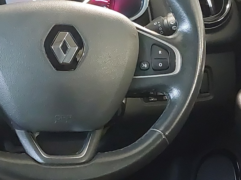 Used Renault Clio 2017 for sale - 76129760: Photo 11