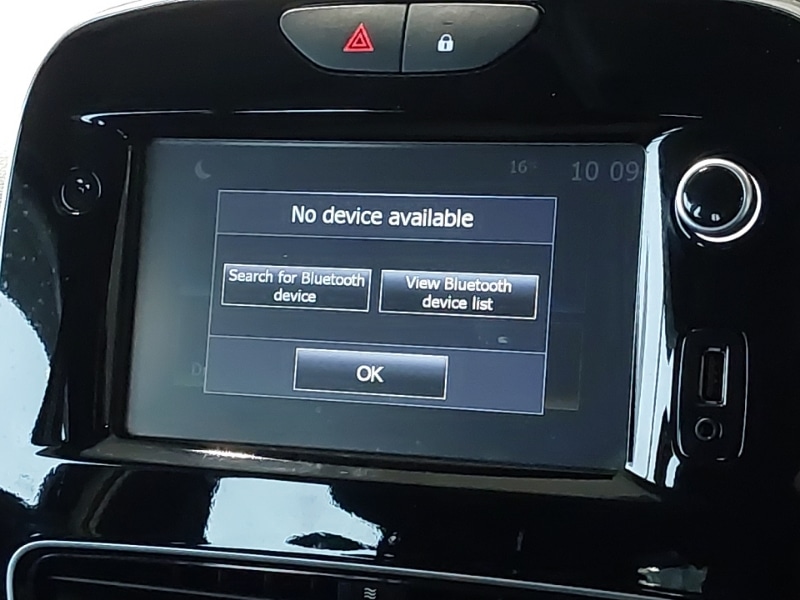 Used Renault Clio 2017 for sale - 76129760: Photo 16