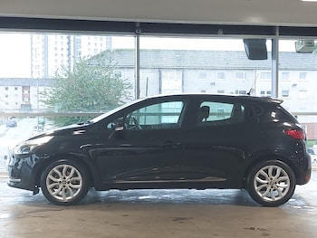 Used Renault Clio 2017 for sale - 76129760: Photo 4