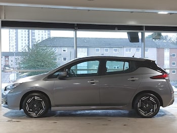 Used Nissan Leaf 2022 for sale - 76244362: Photo 4