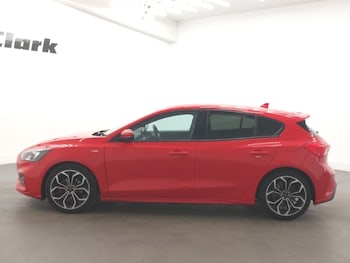 Used Ford Focus 2019 for sale - 78467395: Photo