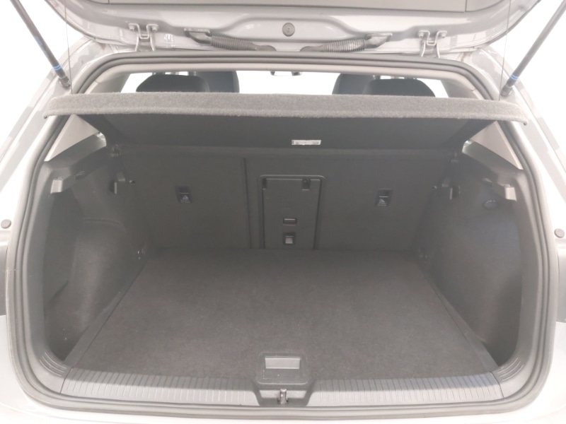 Used Volkswagen Golf 2020 for sale - 77251902: Photo 8