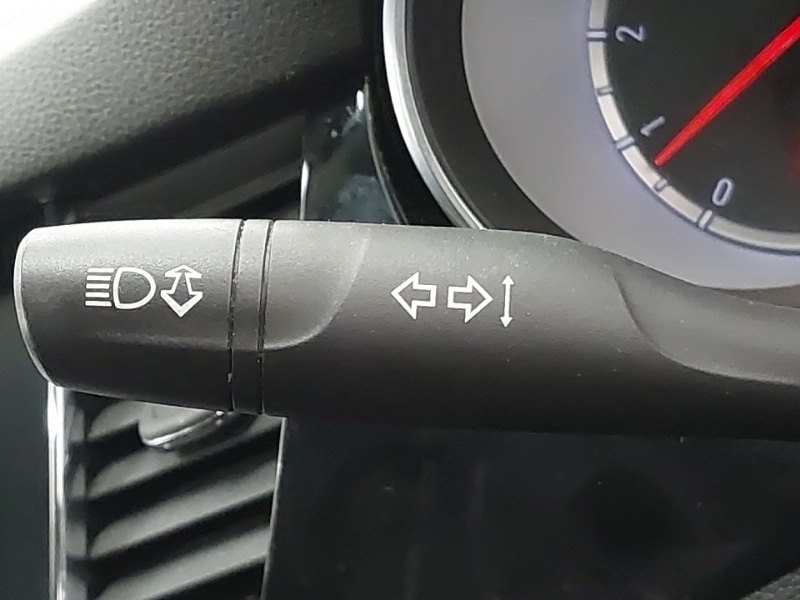 Used Vauxhall Astra 2018 for sale - 76630640: Photo 18