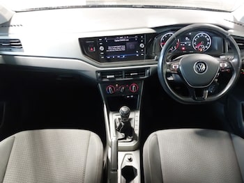 Used Volkswagen Polo 2021 for sale - 78140109: Photo