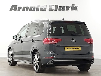 Used Volkswagen Touran 2020 for sale - 78046421: Photo