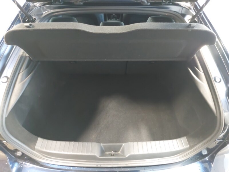 Used Mazda Mazda3 2023 for sale - 77366369: Photo 8