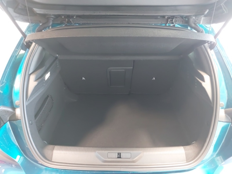 Used Peugeot 308 2025 for sale - 76465055: Photo 8