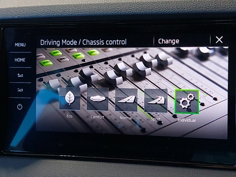 Used Skoda Karoq 2025 for sale - 77580073: Photo 19