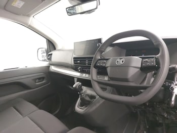 Used Vauxhall Vivaro 2024 for sale - 76822167: Photo