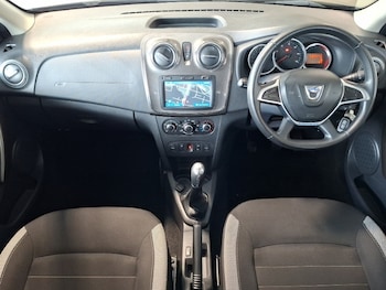 Used Dacia Sandero Stepway 2017 for sale - 78803724: Photo