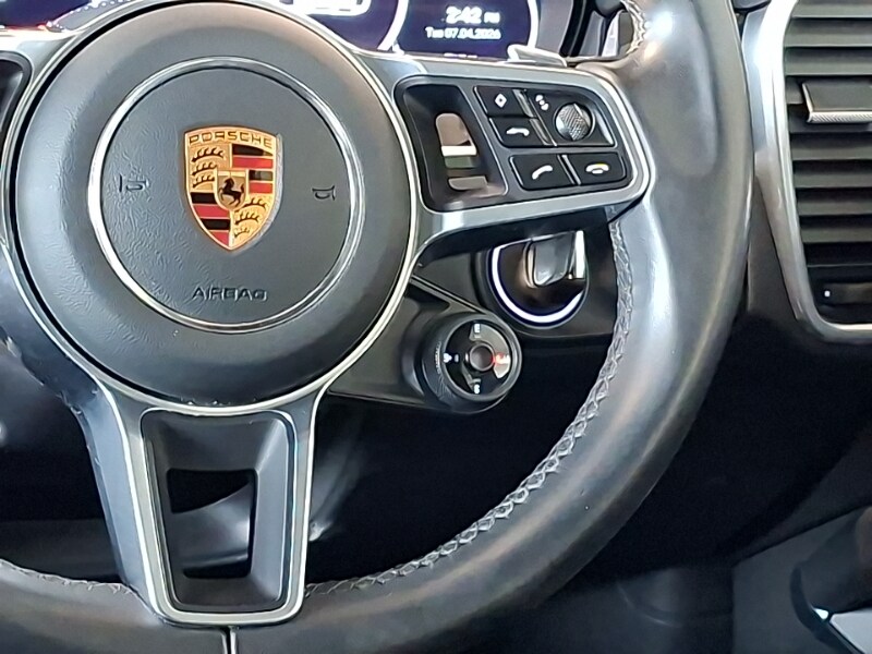 Used Porsche Cayenne 2023 for sale - 78156000: Photo 11