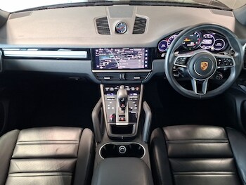 Used Porsche Cayenne 2023 for sale - 78156000: Photo