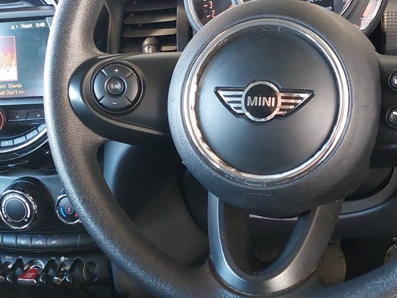 Used MINI Hatch 2018 for sale - 77832468: Photo 10