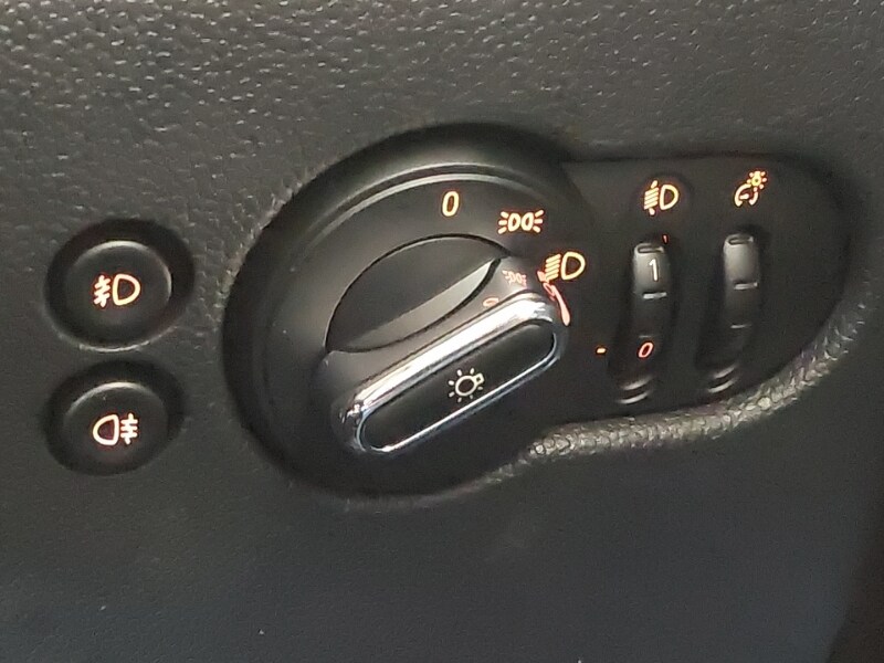 Used MINI Hatch 2018 for sale - 77832468: Photo 17