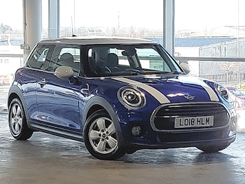 Used MINI Hatch 2018 for sale - 77832468: Photo