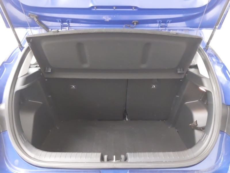 Used Hyundai i20 2021 for sale - 76687762: Photo 8