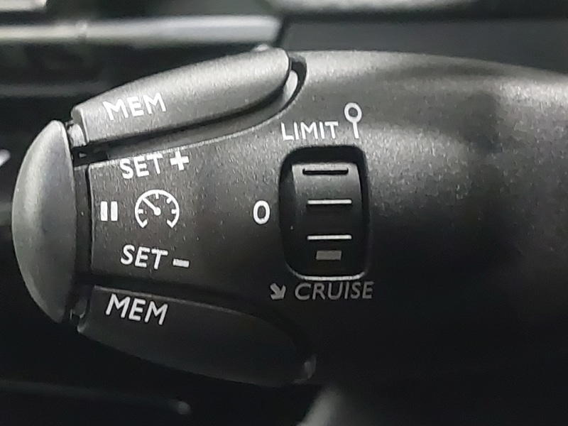 Used Peugeot 2008 2025 for sale - 78147341: Photo 15