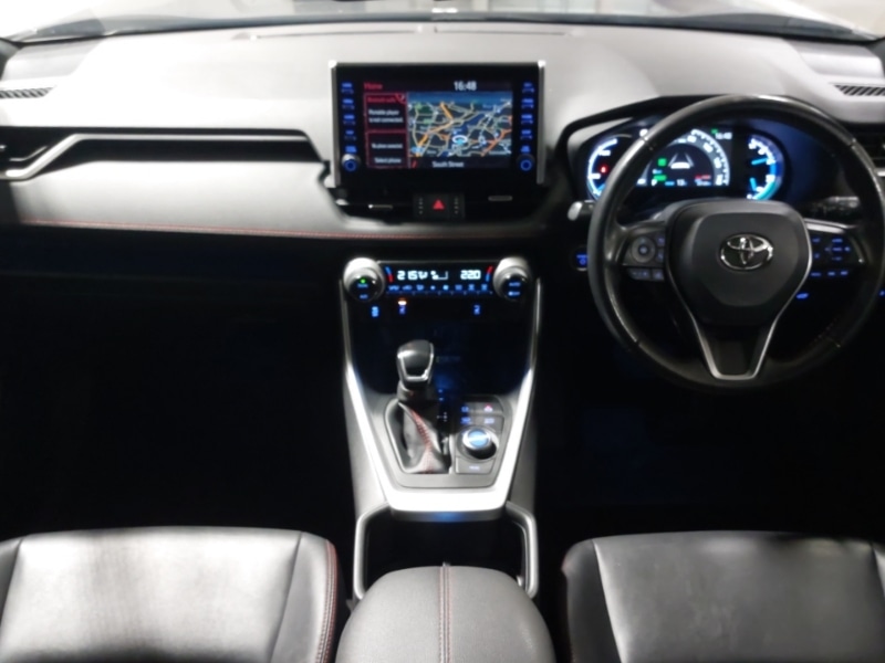 Used Toyota RAV4 2022 for sale - 77189832: Photo 2