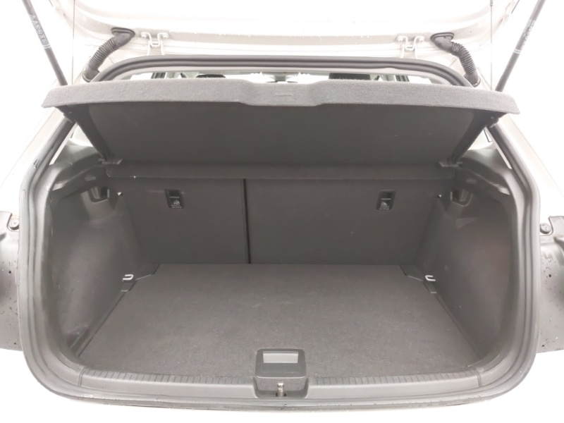 Used Volkswagen Polo 2023 for sale - 76846846: Photo 8