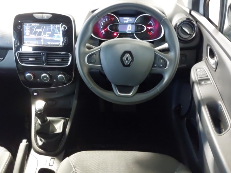 Used Renault Clio 2017 for sale - 76150775: Photo 7