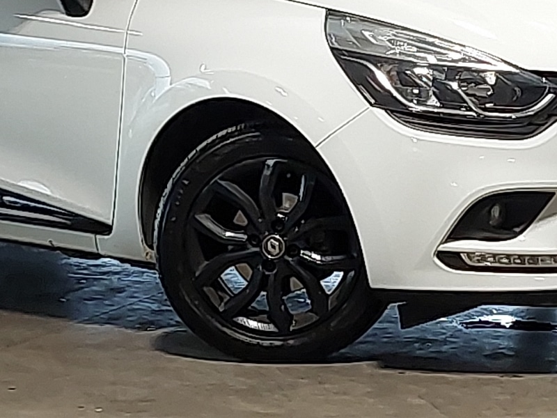 Used Renault Clio 2017 for sale - 76150775: Photo 9