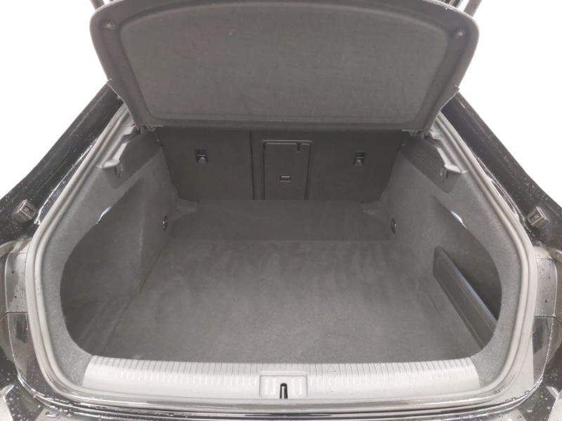 Used Volkswagen Arteon 2023 for sale - 77987779: Photo 8