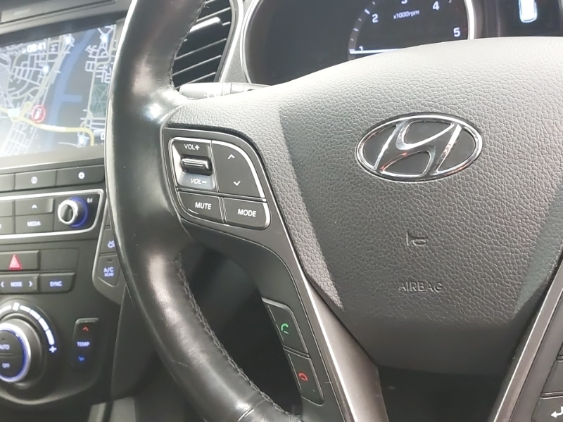 Used Hyundai Santa Fe 2017 for sale - 77385736: Photo 11