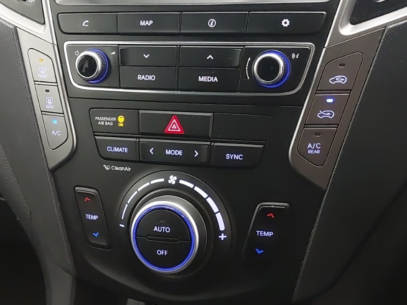 Used Hyundai Santa Fe 2017 for sale - 77385736: Photo 16