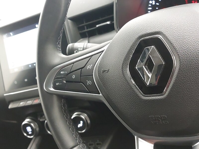 Used Renault Clio 2021 for sale - 77716689: Photo 11