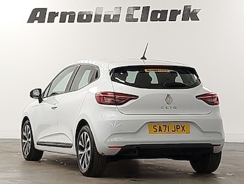 Used Renault Clio 2021 for sale - 77716689: Photo