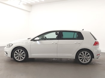 Used Volkswagen Golf 2019 for sale - 77969224: Photo