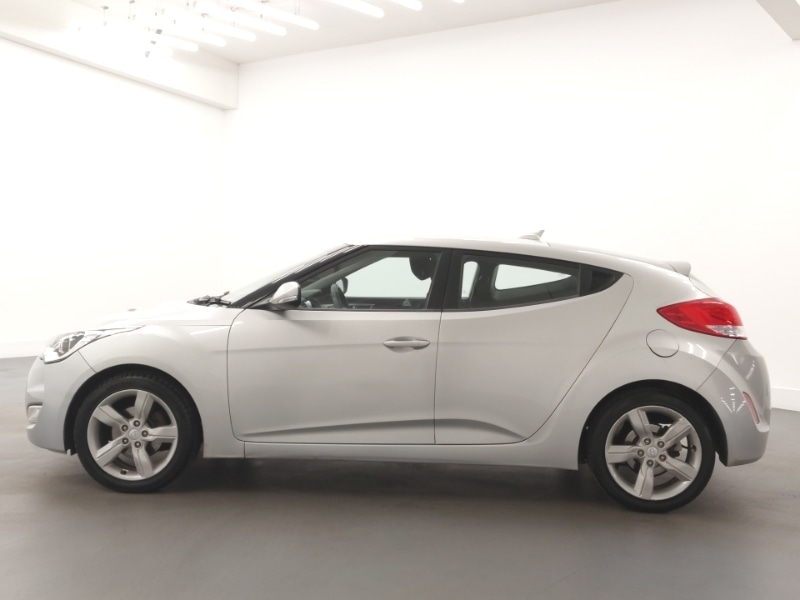 Used Hyundai Veloster 2012 for sale - 77169100: Photo 4