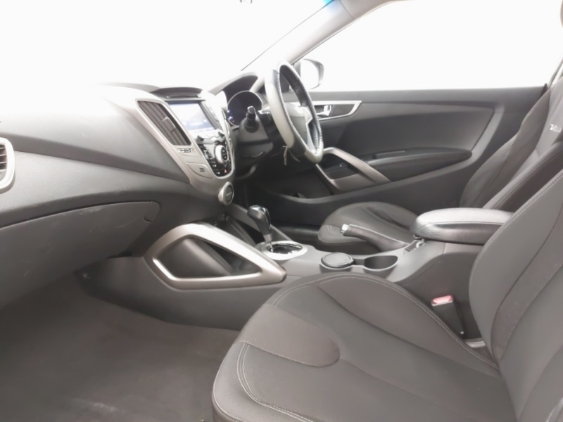 Used Hyundai Veloster 2012 for sale - 77169100: Photo 5