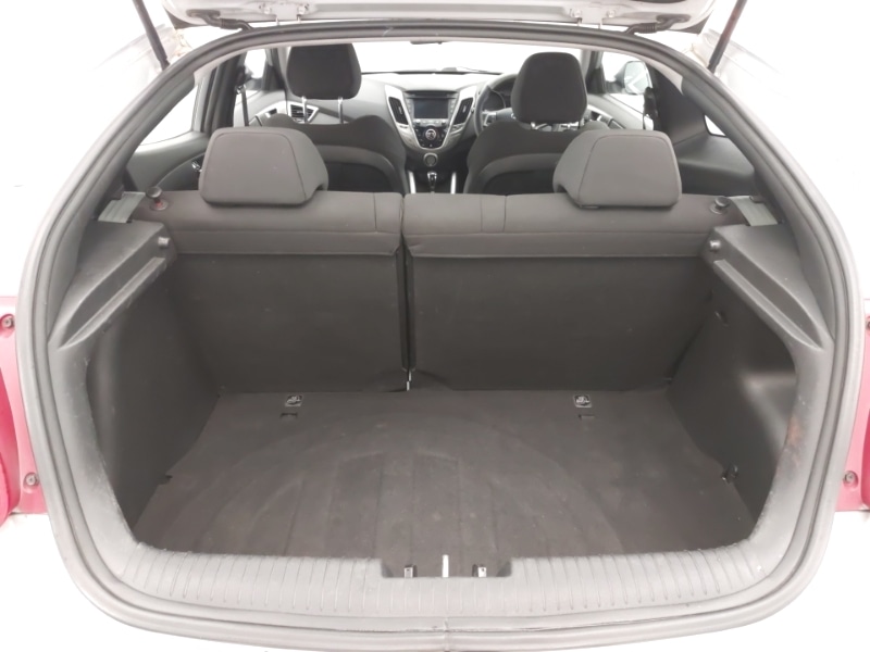 Used Hyundai Veloster 2012 for sale - 77169100: Photo 8