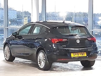 Used Vauxhall Astra 2019 for sale - 79356473: Photo