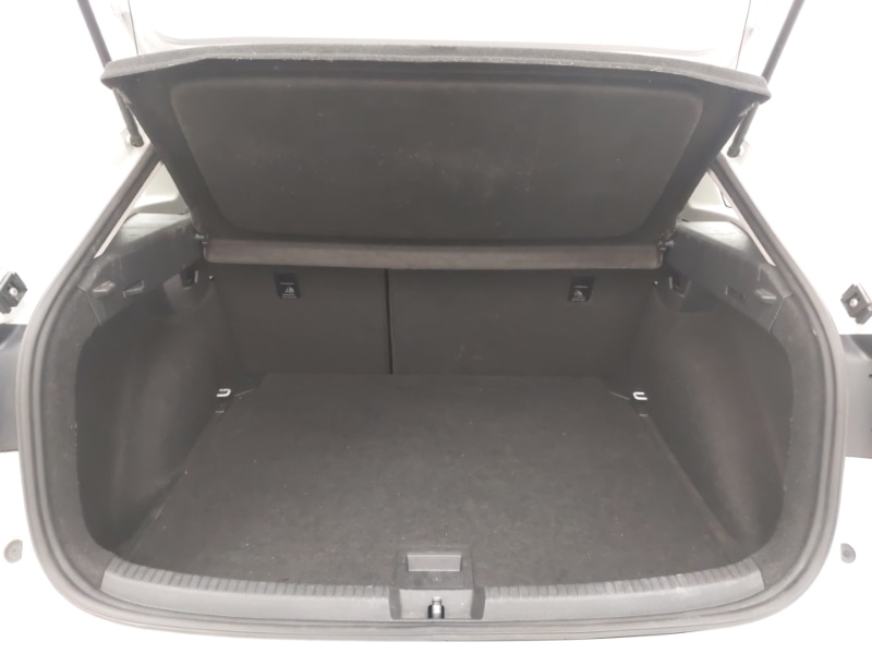 Used Volkswagen Taigo 2023 for sale - 77939073: Photo 8