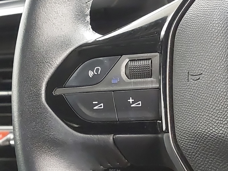 Used Peugeot 208 2021 for sale - 77289895: Photo 11