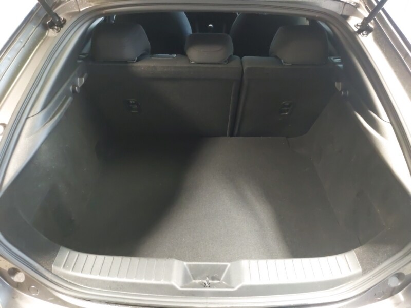 Used Mazda Mazda3 2025 for sale - 77448752: Photo 8