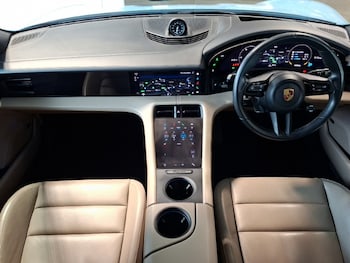 Used Porsche Taycan 2022 for sale - 79591921: Photo