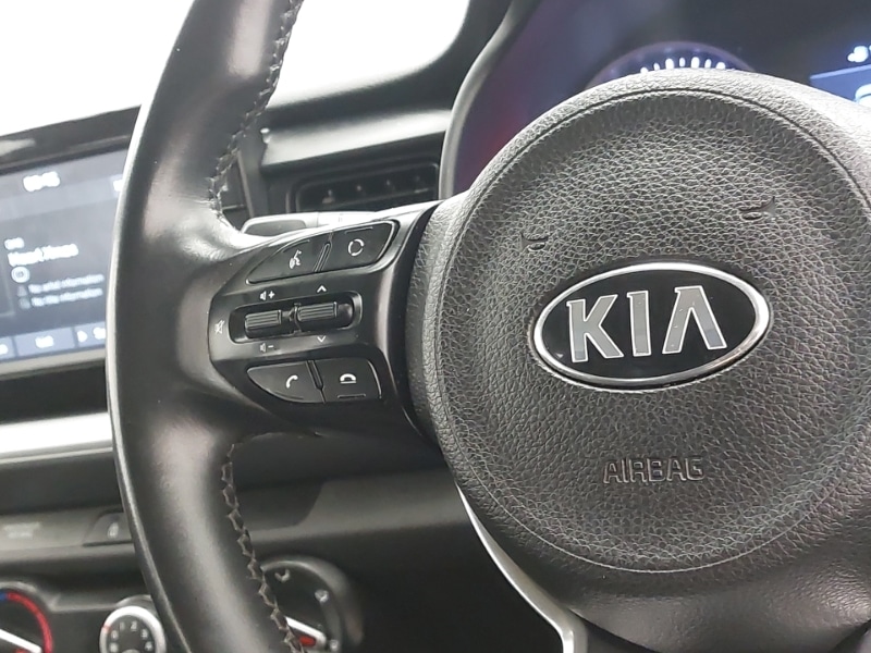 Used Kia Stonic 2018 for sale - 76779634: Photo 11