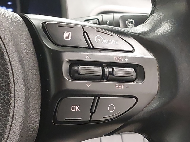 Used Kia Stonic 2018 for sale - 76779634: Photo 14